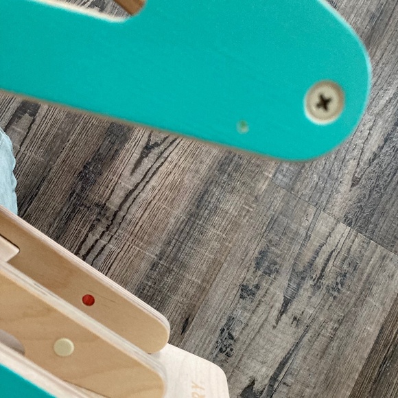 Lovevery Car Ramp with Cars and a Book - Picture 5 of 7